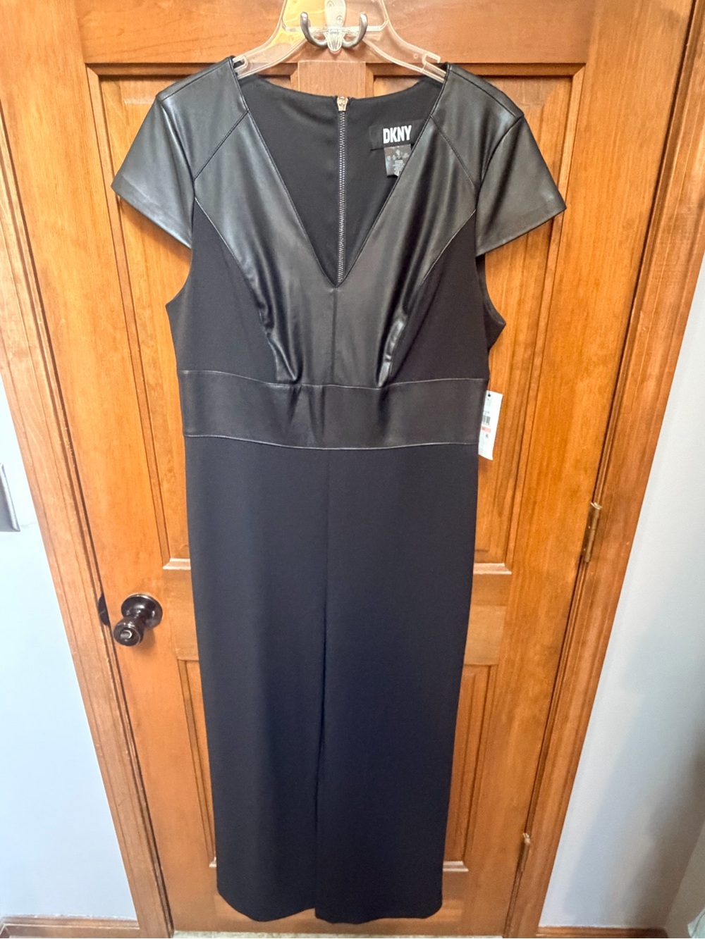 DKNY Black Faux-Leather Paneled V-Neck Pant Suit NWT